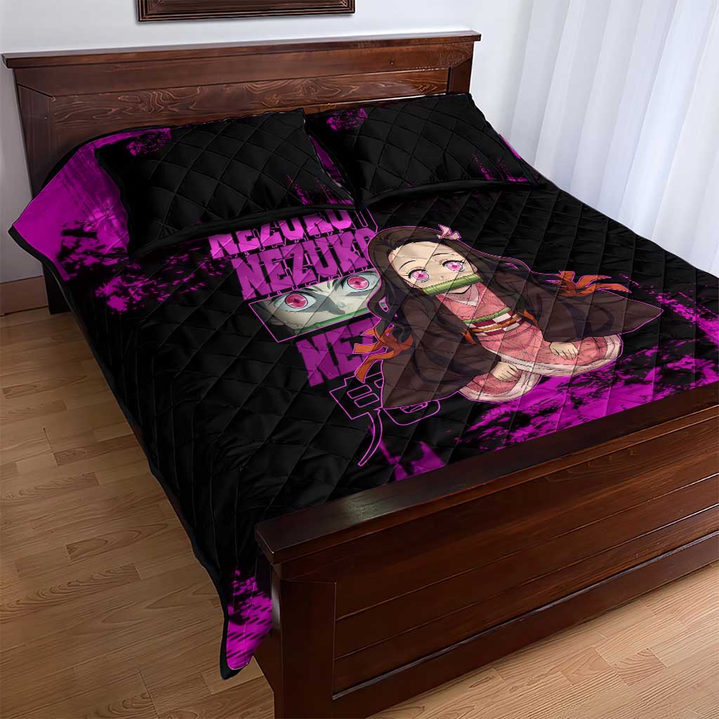 Nezuko Kamado Demon Slayer Pink Grunge Design Quilt Bed Set with Fierce Eyes and Cute Sitting Pose - The Mazicc