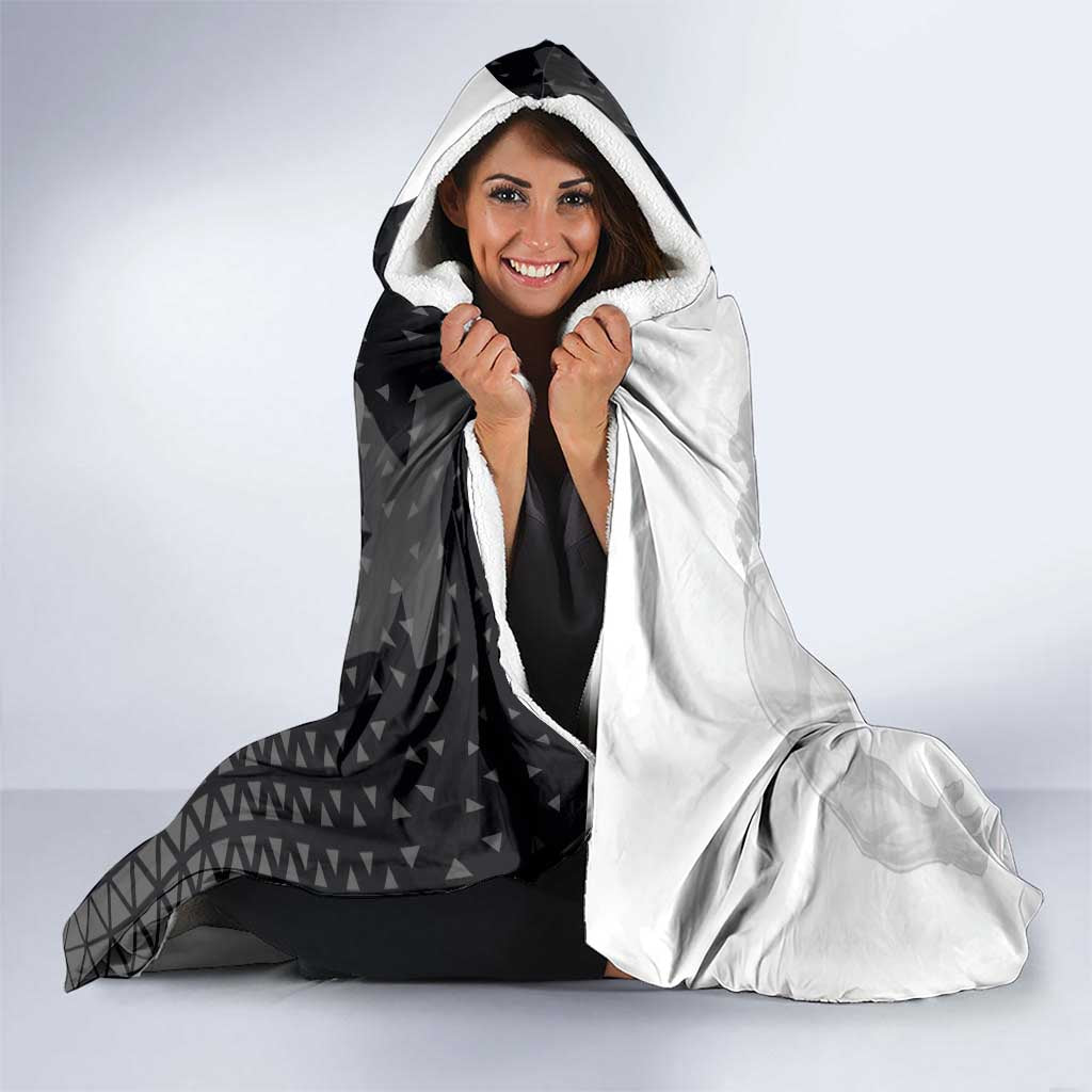 Bartholomew Kuma One Piece Basketball Crossover Design Hooded Blanket with Monochrome Geometric Background and Dynamic Pose - The Mazicc