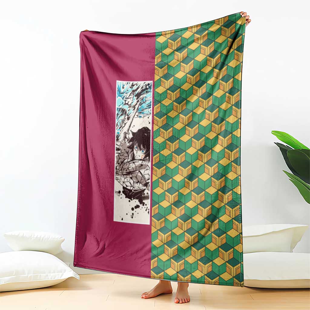 Giyu Tomioka Demon Slayer Blanket with Red Green Geometric Pattern and Water Breathing Anime Design - The Mazicc