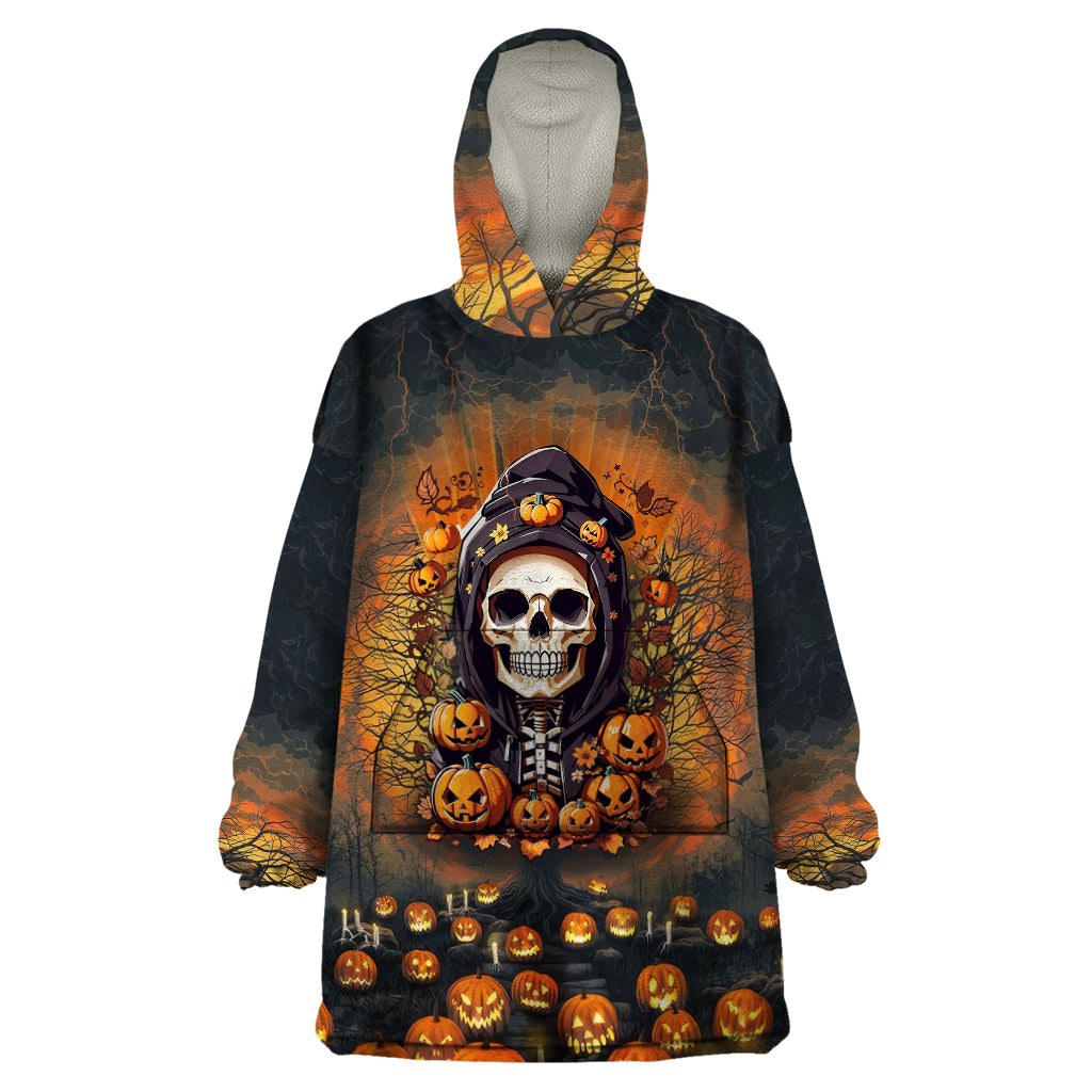 halloween-skull-wearable-blanket-hoodie-pumpkin-themed