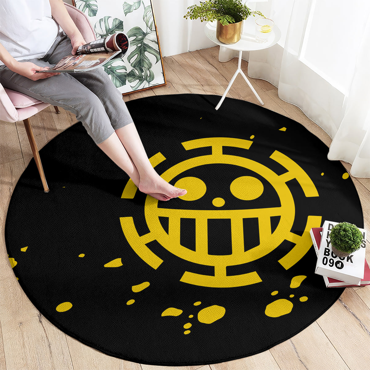Trafalgar D Law Round Carpet