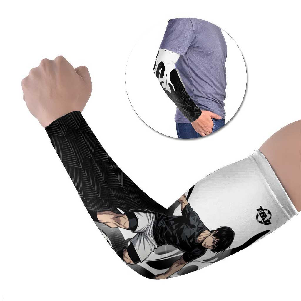 Personalized Toji Fushiguro Jujutsu Kaisen Soccer Theme Arm Sleeves with Dribbling Pose and Monochrome Black White Flame Graphic Design - The Mazicc