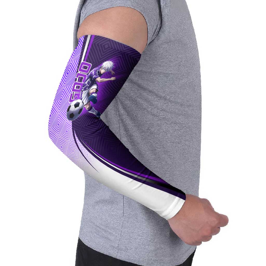 Personalized Gojo Satoru Jujutsu Kaisen Soccer Theme Arm Sleeves with Kicking Pose and Purple Gradient Geometric Graphic Design - The Mazicc