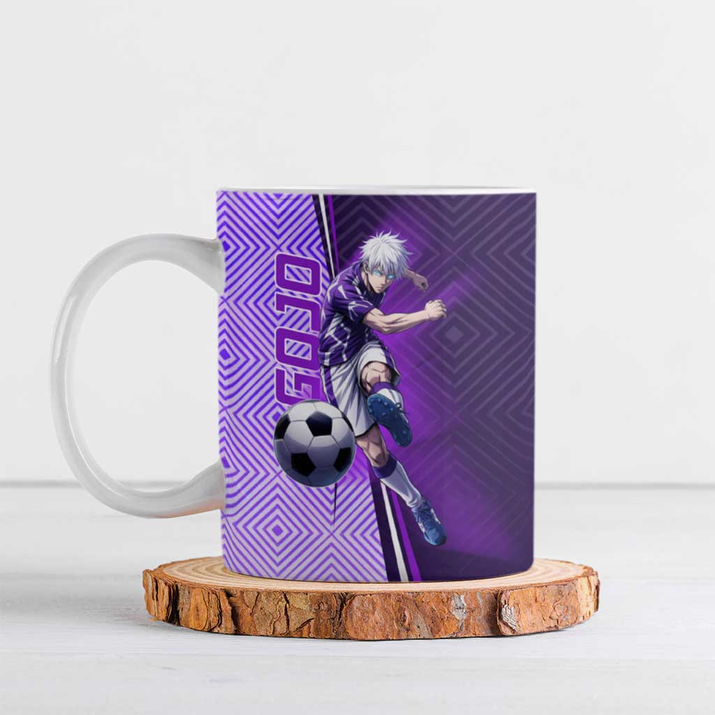 Personalized Gojo Satoru Jujutsu Kaisen Soccer Theme Ceramic Mug with Kicking Pose and Purple Gradient Geometric Graphic Design - The Mazicc