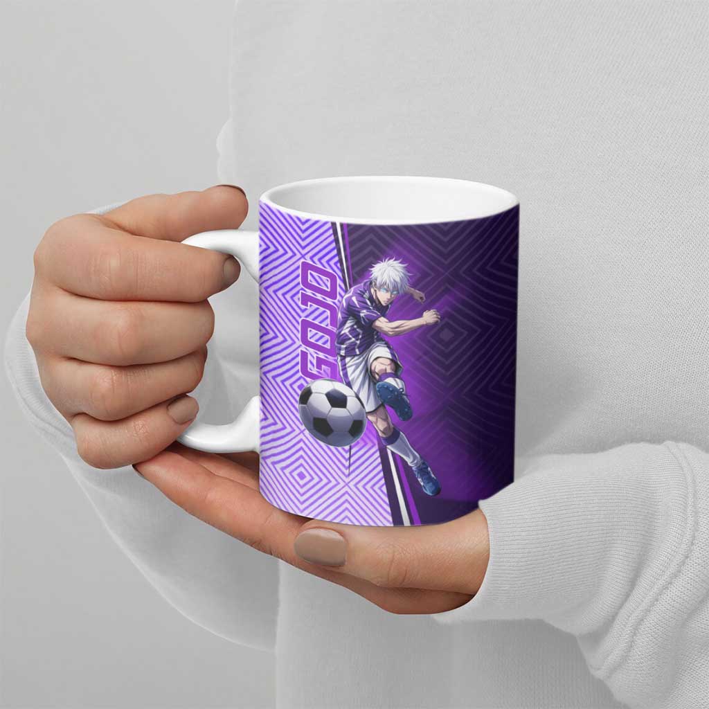 Personalized Gojo Satoru Jujutsu Kaisen Soccer Theme Ceramic Mug with Kicking Pose and Purple Gradient Geometric Graphic Design - The Mazicc