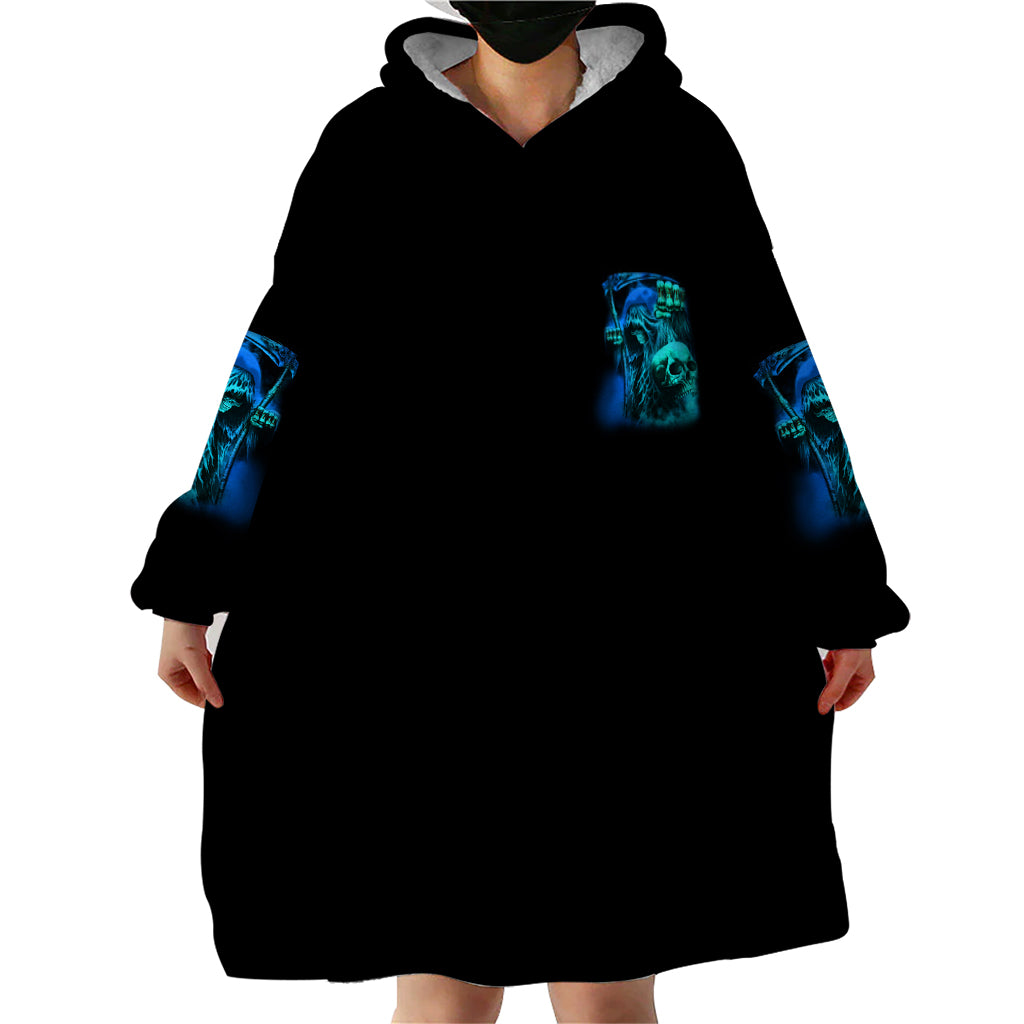 tread-carefully-skull-wearable-blanket-hoodie