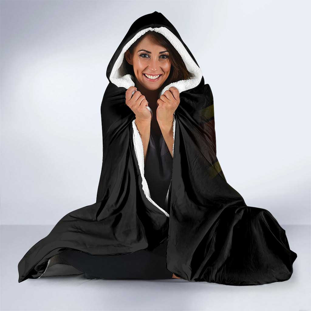 Askeladd Viking Commander Hooded Blanket Viking Manga Illustration Style