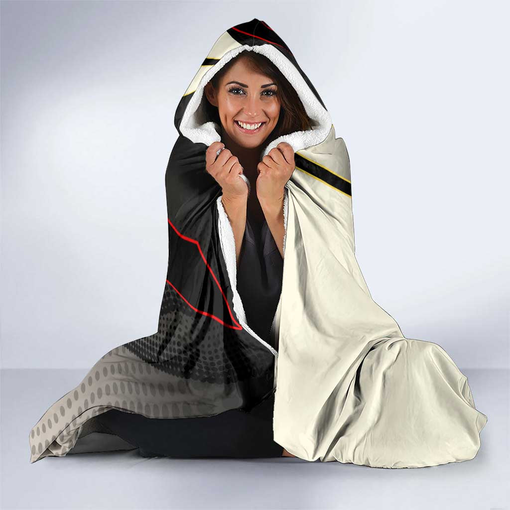 Enjin Crimson Strategist Hooded Blanket Grunge Manga Illustration Style