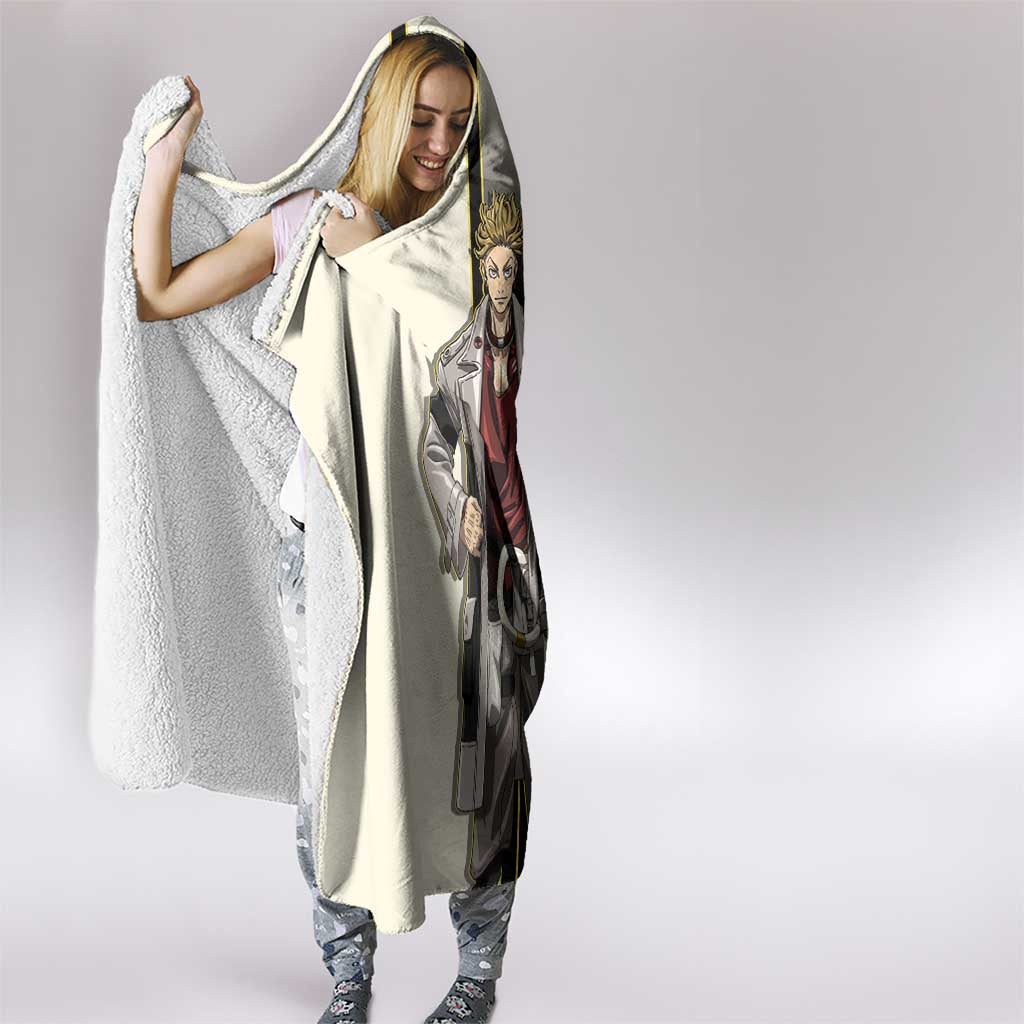 Enjin Crimson Strategist Hooded Blanket Grunge Manga Illustration Style