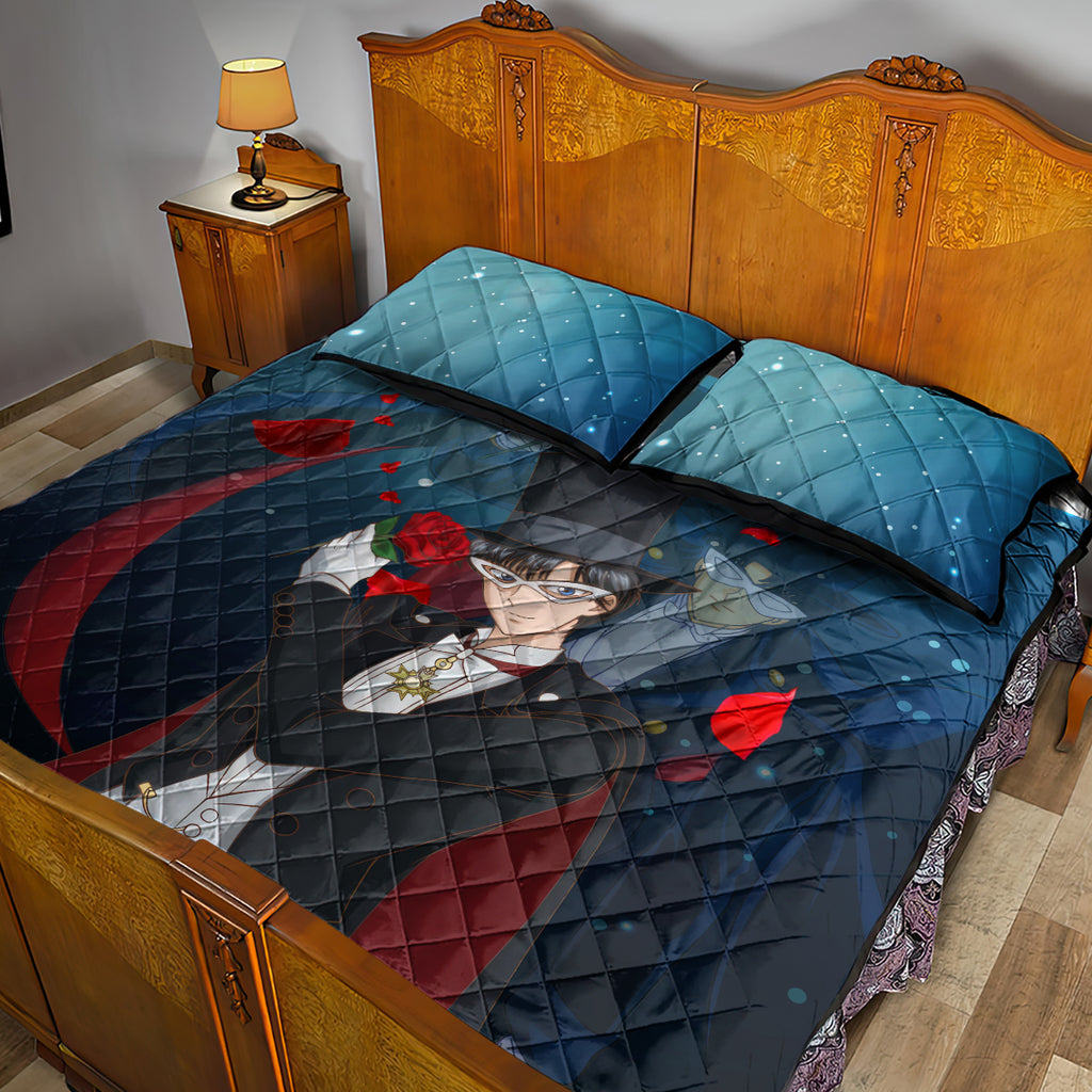 Tuxedo Anime Quilt Bed Set