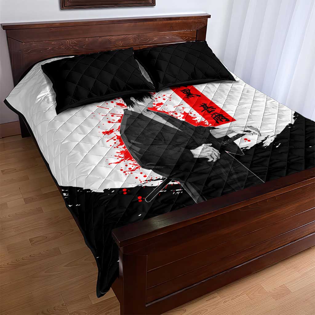 Toji Fushiguro Jujutsu Kaisen Samurai Theme Quilt Bed Set with Katana, Red Kanji and Oni Mask Artwork - The Mazicc