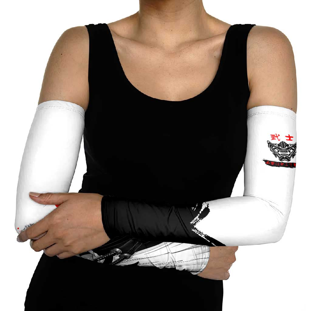 Sukuna Jujutsu Kaisen Samurai Aesthetic Arm Sleeves with Katana, Red Kanji and Oni Mask Design - The Mazicc