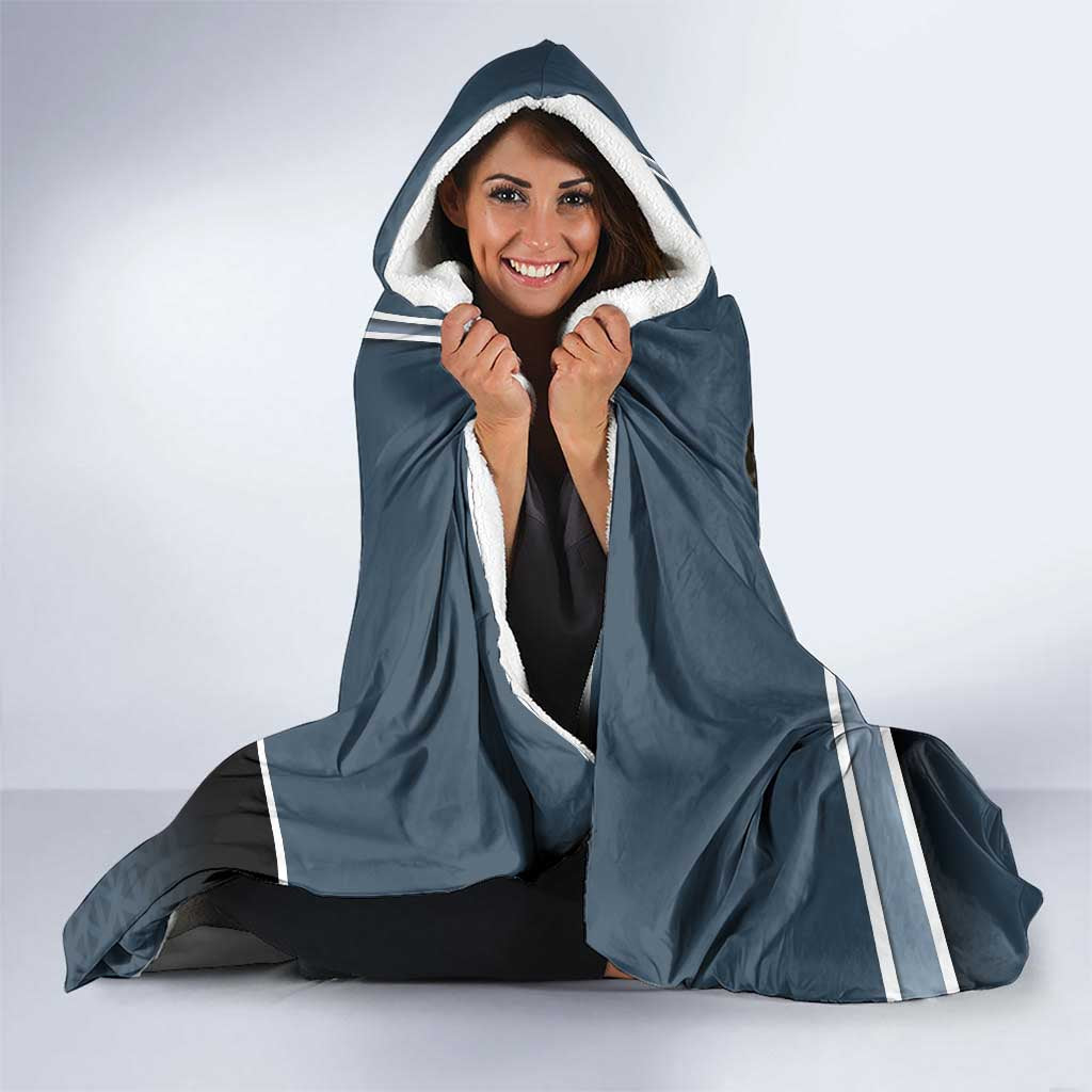 Levi Attack on Titan Hooded Blanket Anime Denim Illustration