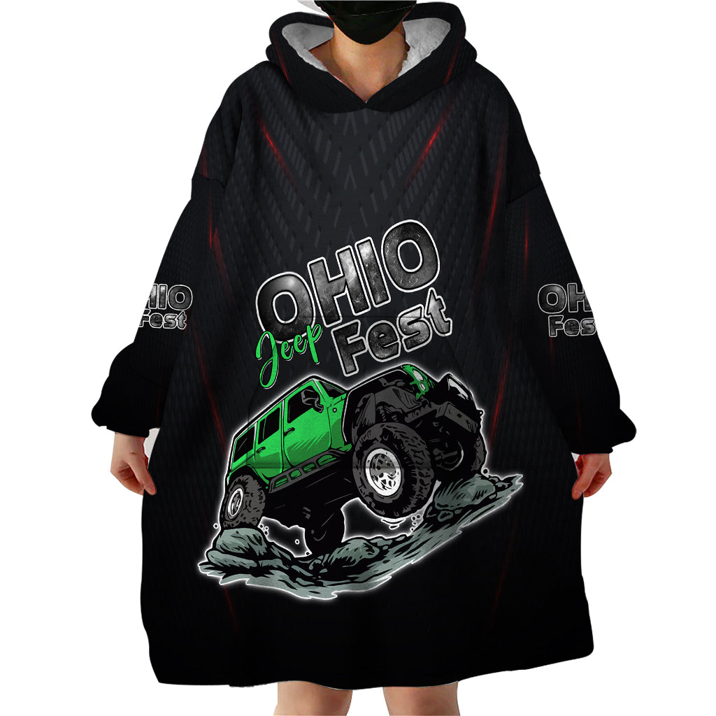ohio-jeep-fest-2023-wearable-blanket-hoodie-jeep-obstacle-course